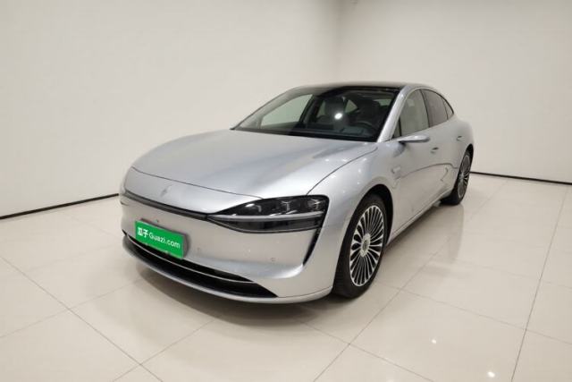 Ojetý Hima Stelato S9 2026 Model Range-Extender Ultra, Rear-wheel Drive, 53kWh