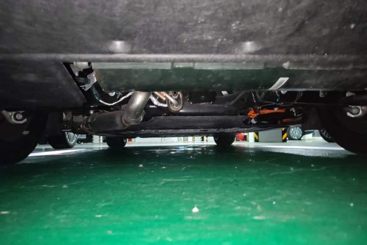 Used Hima Stelato S9 2026 Model Range-Extender Ultra, Rear-wheel Drive, 53kWh Chassis Rear