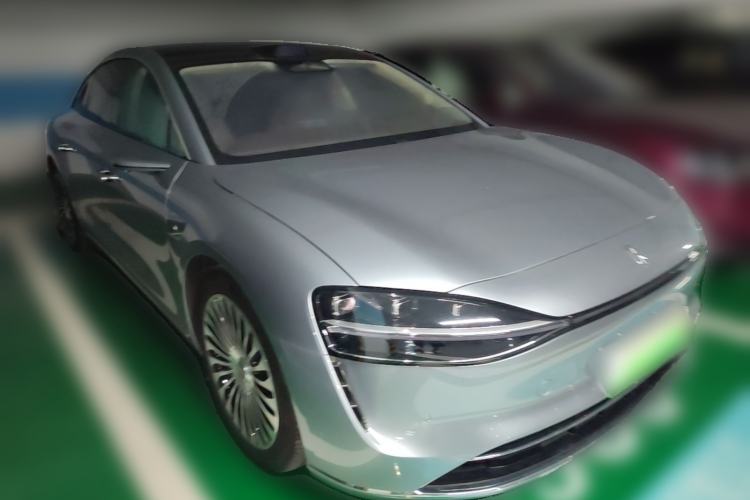 Used Hima Stelato S9 2026 Model Range-Extender Ultra, Rear-wheel Drive, 53kWh Front Right 45 Deg