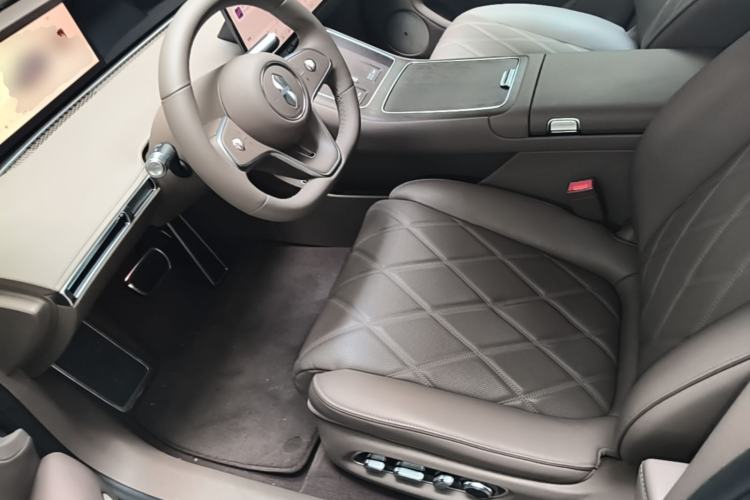 Used Hima Stelato S9 2026 Model Range-Extender Ultra, Rear-wheel Drive, 53kWh Left Front Seat