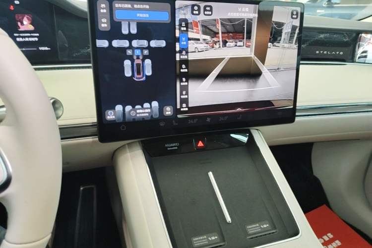 Used Hima Stelato S9 2026 Model Range-Extender Ultra, Rear-wheel Drive, 53kWh Audio And AC Panel