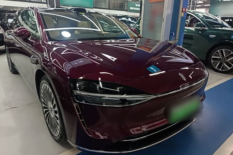 Used Hima Stelato S9 2026 Model Range-Extender Ultra, Rear-wheel Drive, 53kWh Front Right 45 Deg
