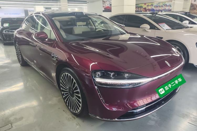 Used Hima Stelato S9 2026 Model Range-Extender Ultra, Rear-wheel Drive, 53kWh Front Right 45 Deg