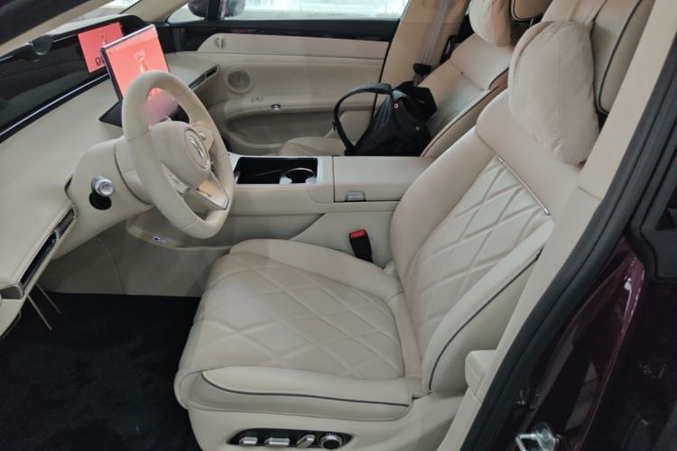 Used Hima Stelato S9 2026 Model Range-Extender Ultra, Rear-wheel Drive, 53kWh Left Front Seat