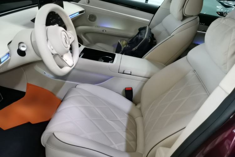 Used Hima Stelato S9 2026 Model Range-Extender Ultra, Rear-wheel Drive, 53kWh Left Front Seat