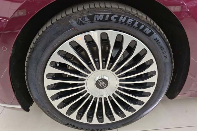 Used Hima Stelato S9 2026 Model Pure-Electric Ultra All-Wheel Drive 100 kWh Left Front Wheel Hub