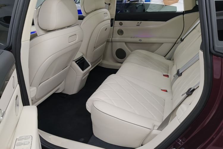 Used Hima Stelato S9 2026 Model Range-Extender Ultra, Rear-wheel Drive, 53kWh Left Rear Seat