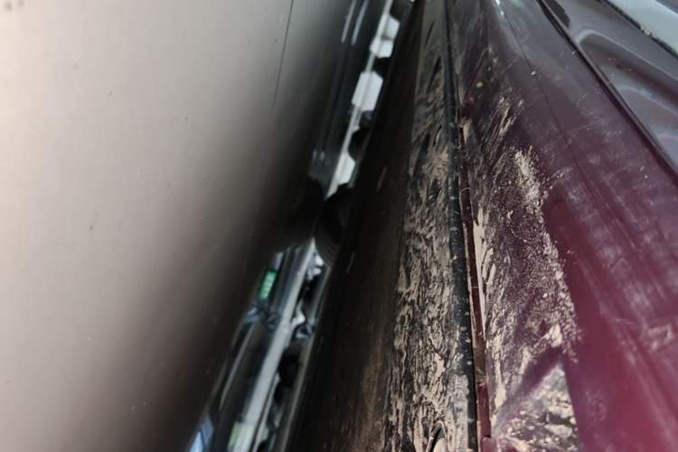 Used Hima Stelato S9 2026 Model Pure-Electric Ultra All-Wheel Drive 100 kWh Left Side Sill