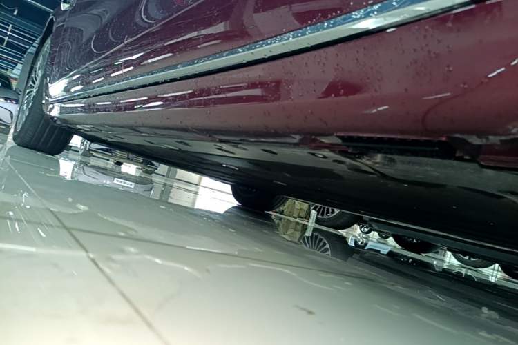 Used Hima Stelato S9 2026 Model Pure-Electric Ultra All-Wheel Drive 100 kWh Left Side Sill