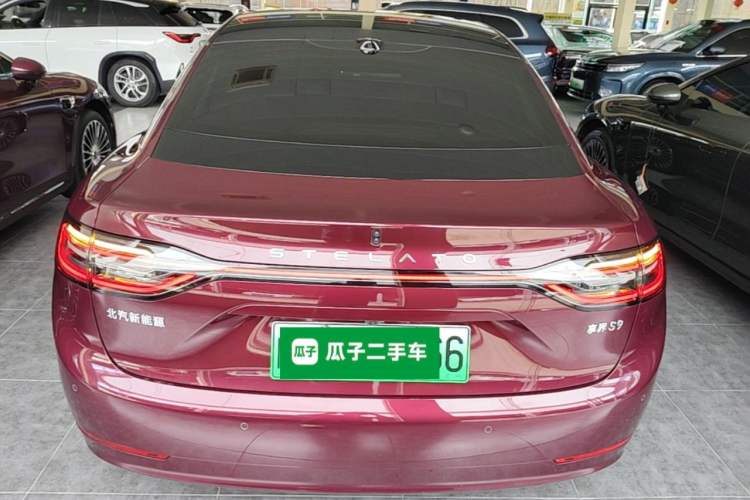 Used Hima Stelato S9 2026 Model Range-Extender Ultra, Rear-wheel Drive, 53kWh Rear