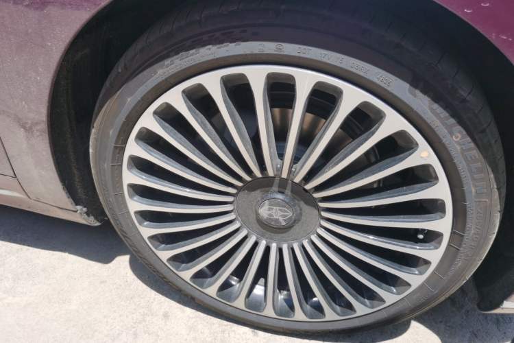 Used Hima Stelato S9 2026 Model Pure-Electric Max Rear-Wheel Drive 100 kWh Right Front Wheel Hub