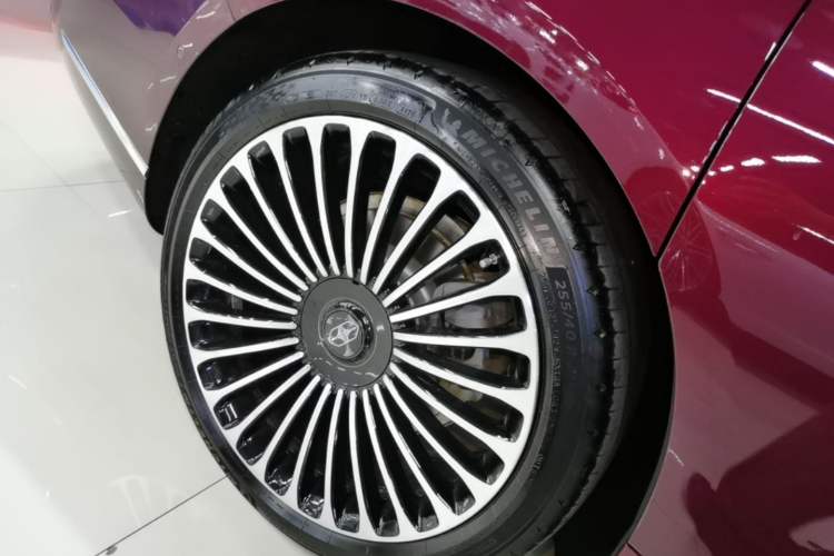 Used Hima Stelato S9 2026 Model Range-Extender Ultra, Rear-wheel Drive, 53kWh Right Rear Wheel Hub