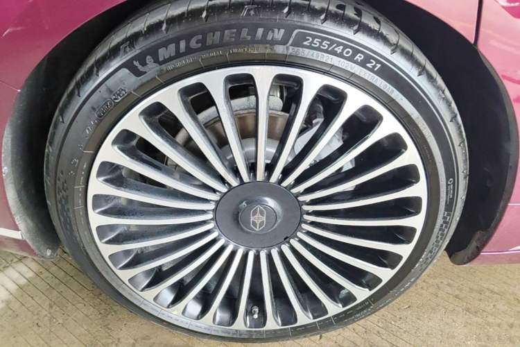 Used Hima Stelato S9 2026 Model Range-Extender Ultra, Rear-wheel Drive, 53kWh Right Rear Wheel Hub