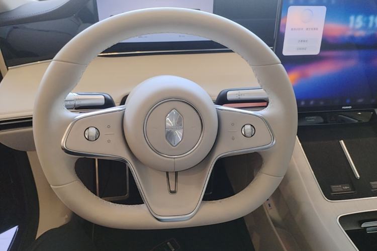 Used Hima Stelato S9 2026 Model Range-Extender Ultra, Rear-wheel Drive, 53kWh Steering Wheel