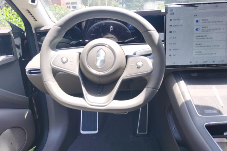 Used Hima Stelato S9 2026 Model Pure-Electric Max Rear-Wheel Drive 100 kWh Steering Wheel