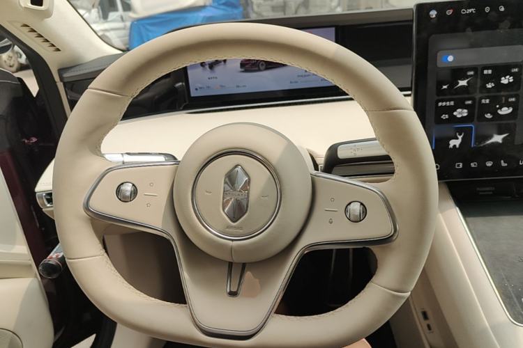Used Hima Stelato S9 2026 Model Range-Extender Ultra, Rear-wheel Drive, 53kWh Steering Wheel
