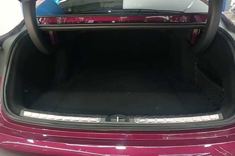 Used Hima Stelato S9 2026 Model Range-Extender Ultra, Rear-wheel Drive, 53kWh Trunk