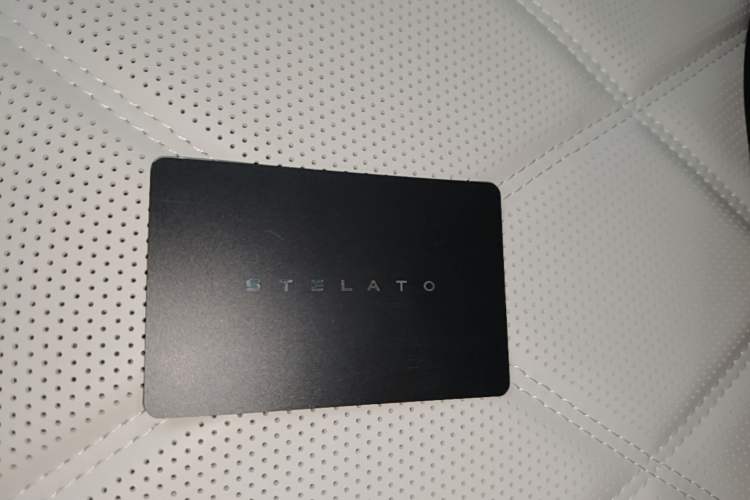 Used Hima Stelato S9 2026 Model Range-Extender Ultra, Rear-wheel Drive, 53kWh Vehicle Key