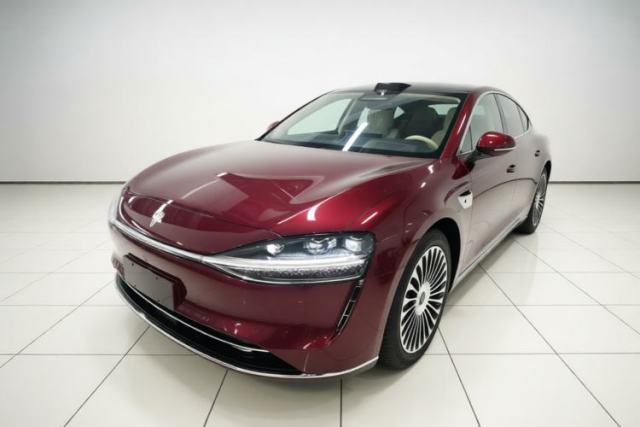 Ojetý Hima Stelato S9 2026 Model Range-Extended Max Rear-Wheel Drive 53 kWh