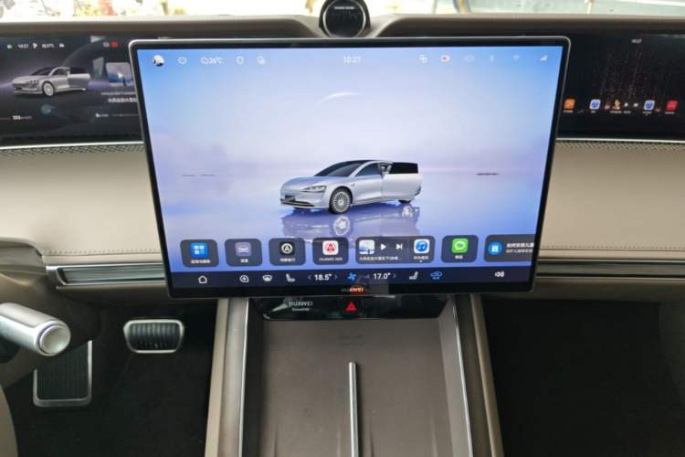 Used Hima Stelato S9 2026 Model Range-Extender Ultra, Rear-wheel Drive, 53kWh Audio And AC Panel