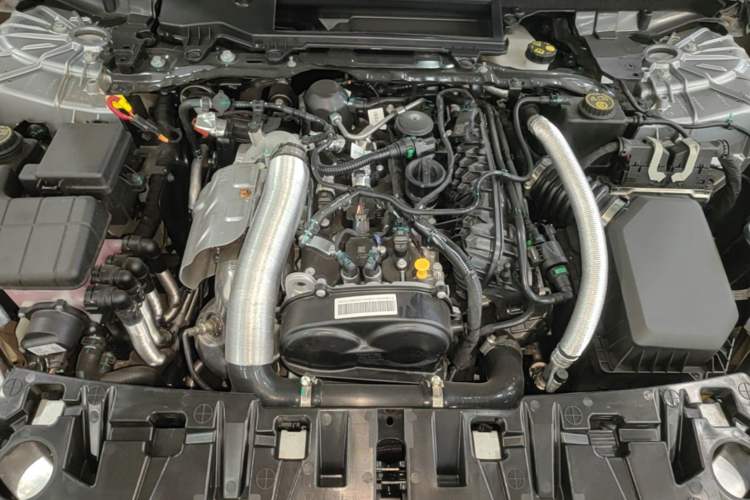 Used Hima Stelato S9 2026 Model Range-Extender Ultra, Rear-wheel Drive, 53kWh Engine Bay
