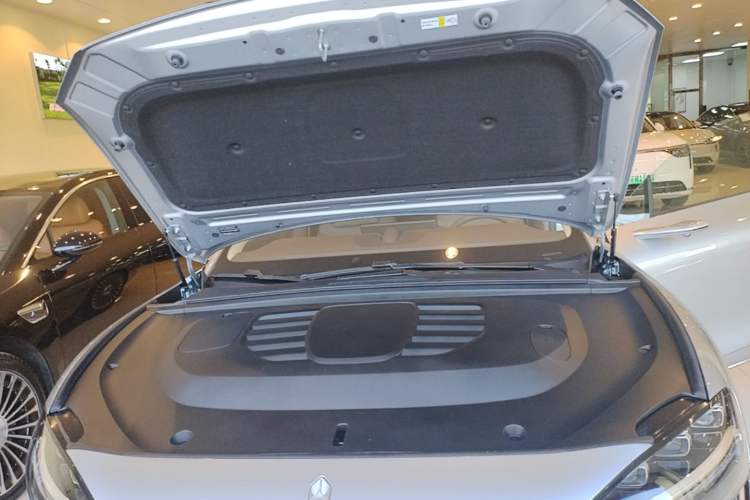 Used Hima Stelato S9 2026 Model Range-Extender Ultra, Rear-wheel Drive, 53kWh Engine Bay