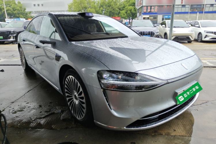 Used Hima Stelato S9 2026 Model Range-Extender Ultra, Rear-wheel Drive, 53kWh Front Right 45 Deg