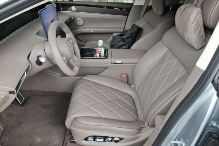 Used Hima Stelato S9 2026 Model Range-Extender Ultra, Rear-wheel Drive, 53kWh Left Front Seat