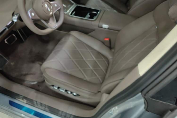 Used Hima Stelato S9 2026 Model Range-Extender Ultra, Rear-wheel Drive, 53kWh Left Front Seat