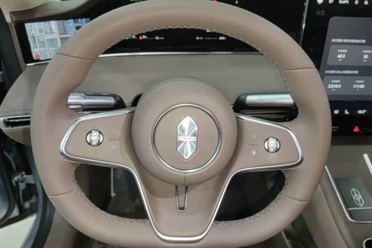Used Hima Stelato S9 2026 Model Range-Extender Ultra, Rear-wheel Drive, 53kWh Steering Wheel
