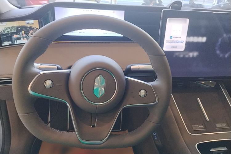 Used Hima Stelato S9 2026 Model Range-Extender Ultra, Rear-wheel Drive, 53kWh Steering Wheel