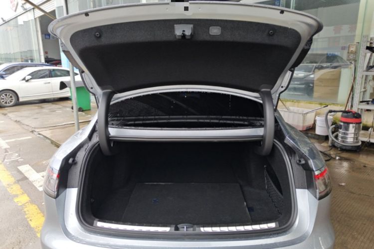 Used Hima Stelato S9 2026 Model Range-Extender Ultra, Rear-wheel Drive, 53kWh Trunk