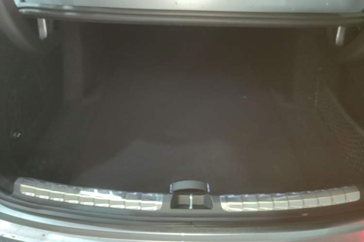 Used Hima Stelato S9 2026 Model Range-Extender Ultra, Rear-wheel Drive, 53kWh Trunk