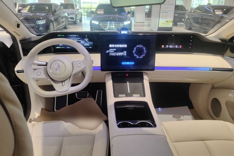Used Hima Stelato S9T 2025 Model Range-Extended Ultra Long-Range Version Center Console