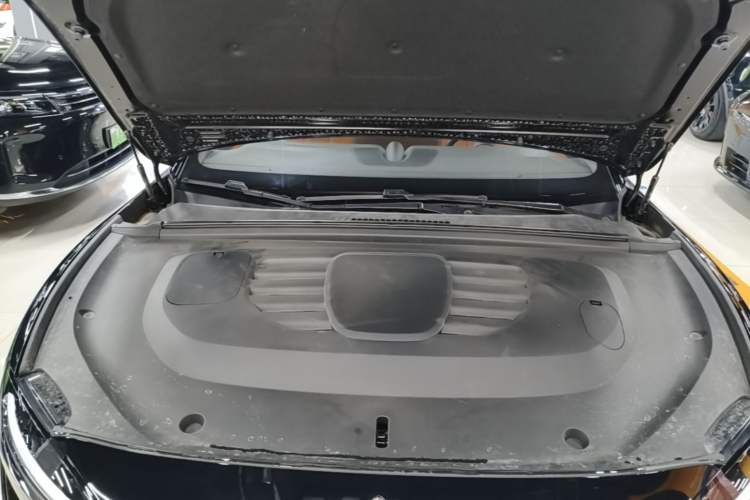 Used Hima Stelato S9T 2025 Model Range-Extended Ultra Long-Range Version Engine Bay