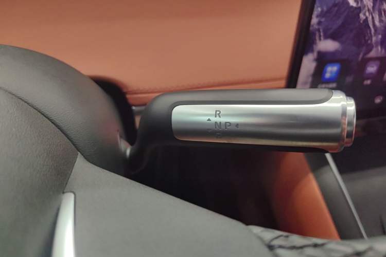 Used Hima Stelato S9T 2025 Model Range-Extended Ultra Long-Range Version Gear Lever