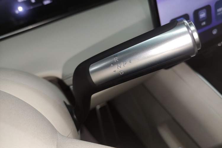 Used Hima Stelato S9T 2025 Model Pure Electric Rear-Drive Max Gear Lever