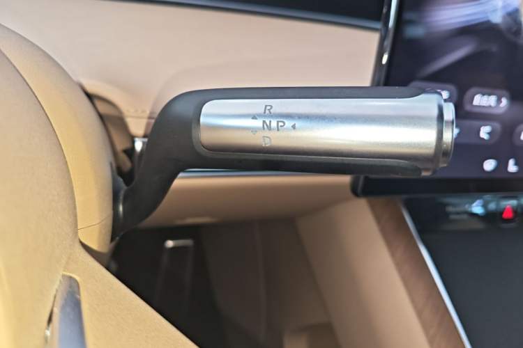 Used Hima Stelato S9T 2025 Model Range-Extended Ultra Long-Range Version Gear Lever