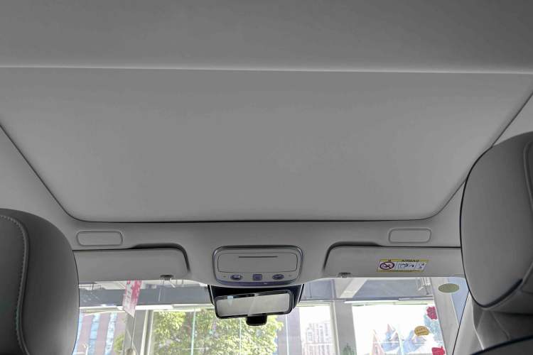 Used Hima Stelato S9T 2025 Model Range-Extended Max Long-Range Version Interior 8