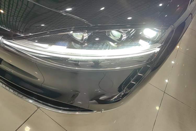 Used Hima Stelato S9T 2025 Model Range-Extended Ultra Long-Range Version Left Front Headlight