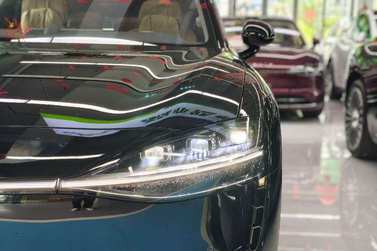 Used Hima Stelato S9T 2025 Model Range-Extended Max Long-Range Version Left Front Headlight