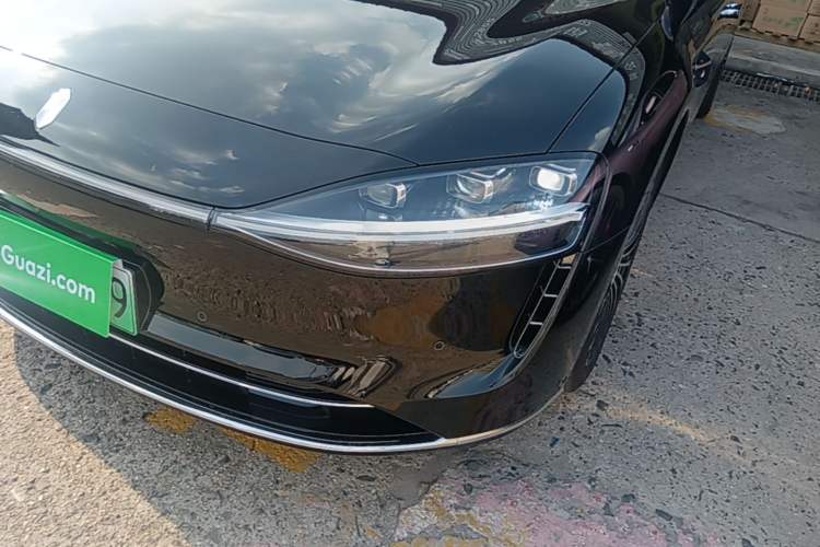 Used Hima Stelato S9T 2025 Model Range-Extended Ultra Long-Range Version Left Front Headlight