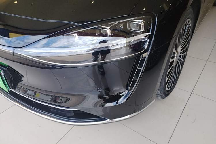 Used Hima Stelato S9T 2025 Model Range-Extended Ultra Long-Range Version Left Front Headlight