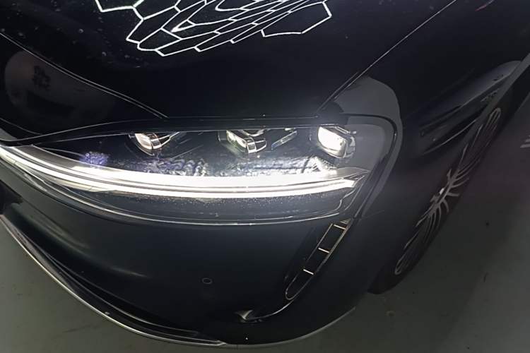 Used Hima Stelato S9T 2025 Model Range-Extended Ultra Long-Range Version Left Front Headlight