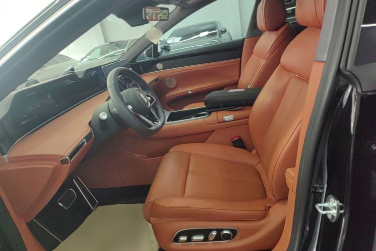 Used Hima Stelato S9T 2025 Model Range-Extended Ultra Long-Range Version Left Front Seat