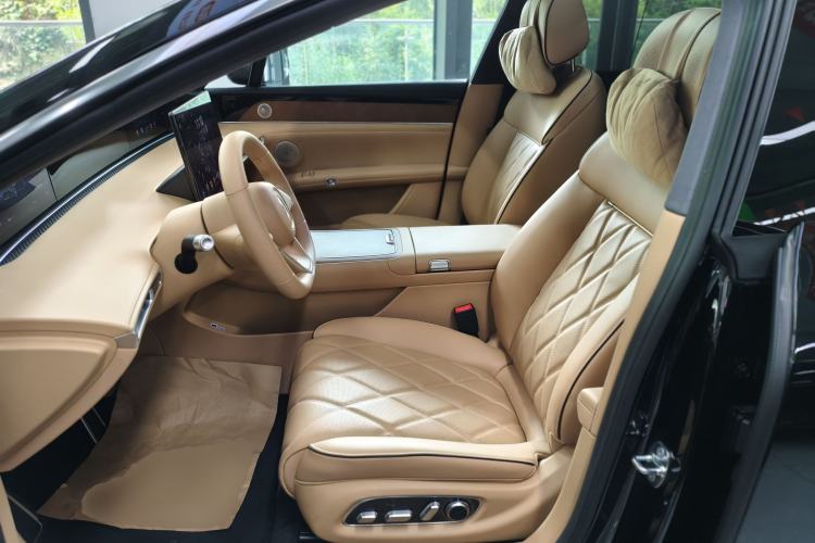 Used Hima Stelato S9T 2025 Model Range-Extended Max Long-Range Version Left Front Seat
