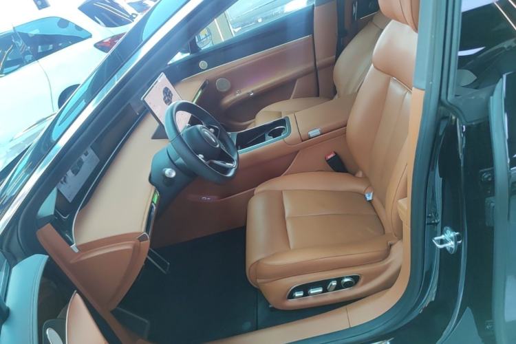 Used Hima Stelato S9T 2025 Model Range-Extended Ultra Long-Range Version Left Front Seat