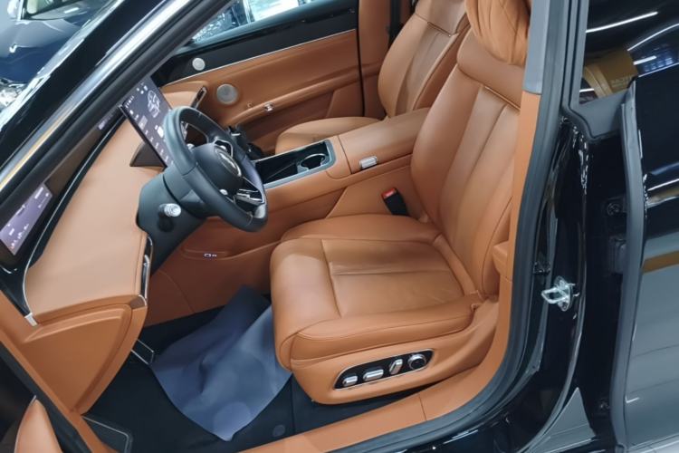 Used Hima Stelato S9T 2025 Model Range-Extended Ultra Long-Range Version Left Front Seat