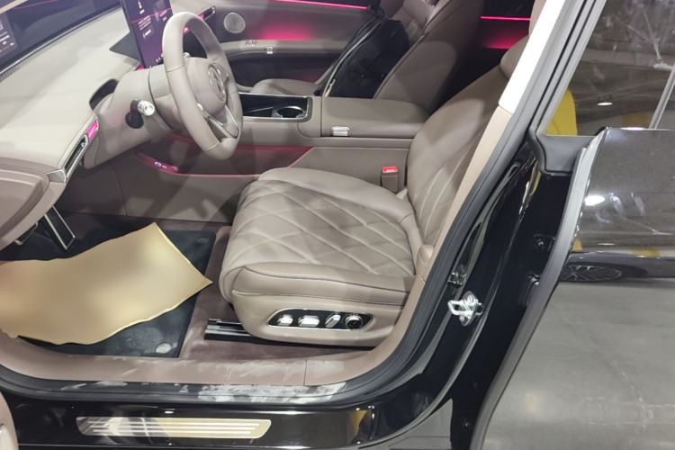 Used Hima Stelato S9T 2025 Model Range-Extended Max Left Front Seat