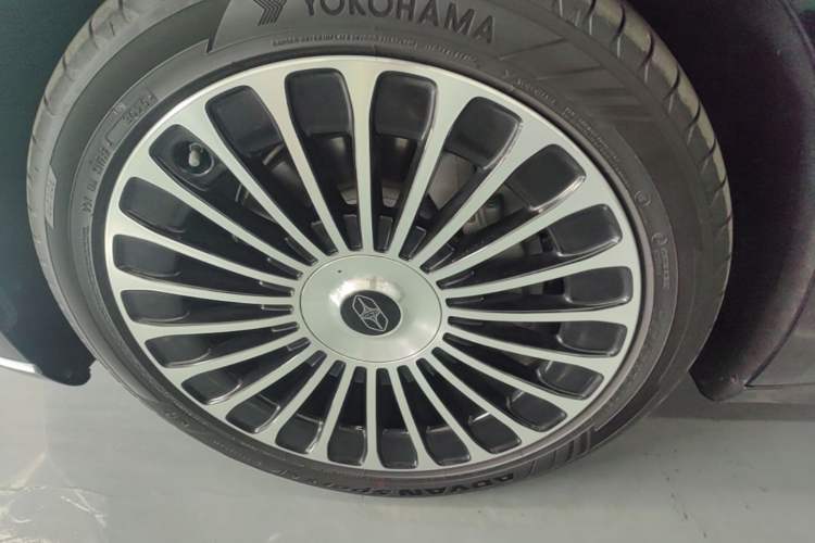 Used Hima Stelato S9T 2025 Model Range-Extended Ultra Long-Range Version Left Front Wheel Hub